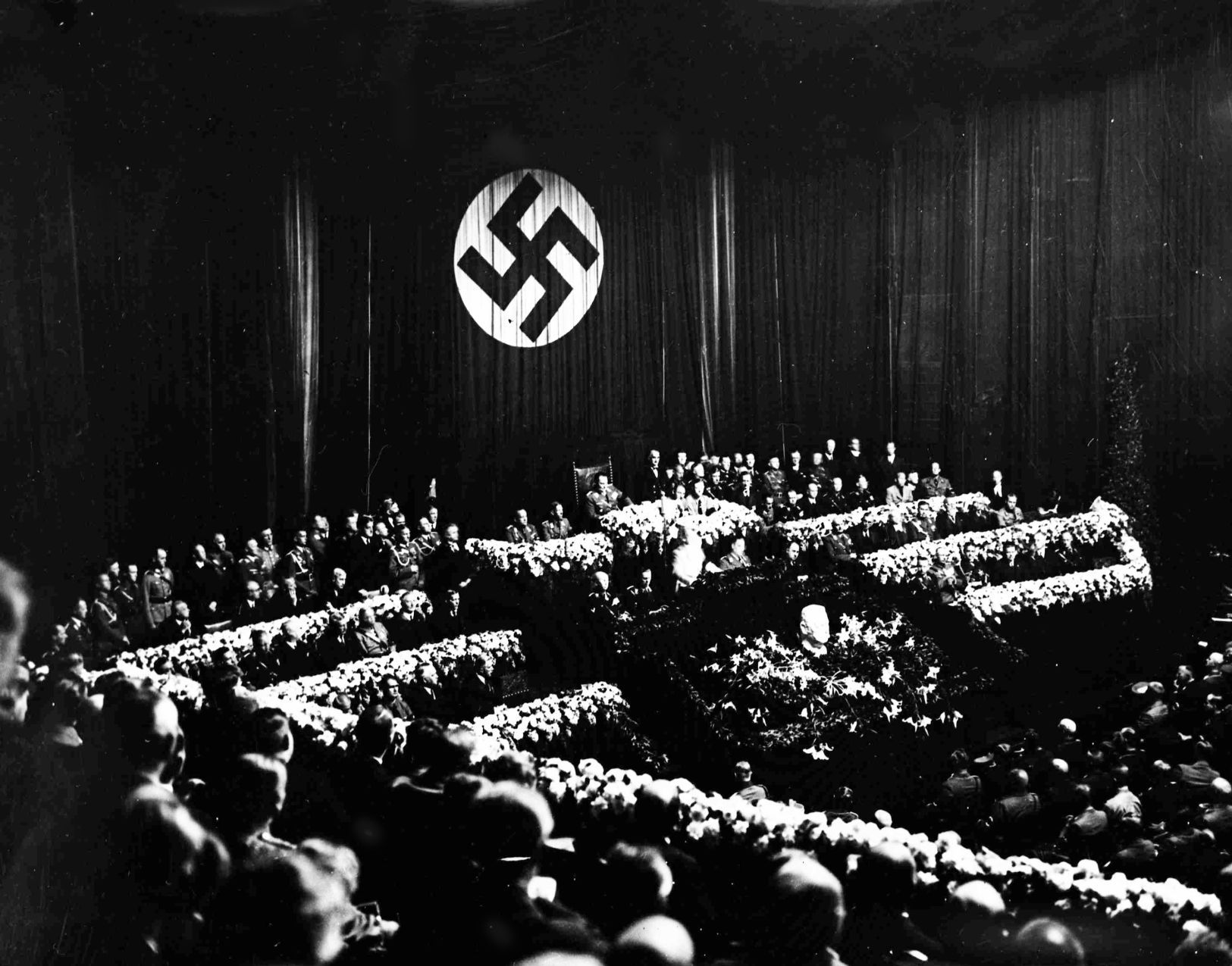 1934: Adolf Hitler